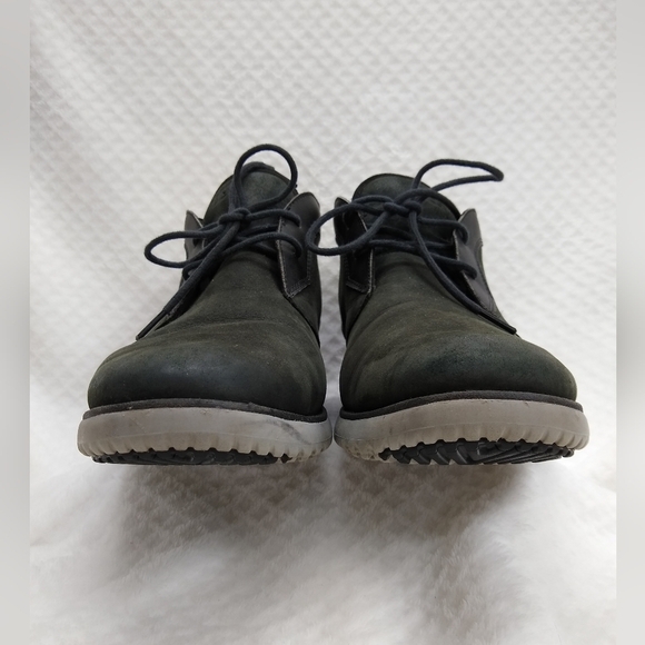 UGG Men's Black Leather Chukka Boots "Union" SZ 13 - Picture 5 of 11